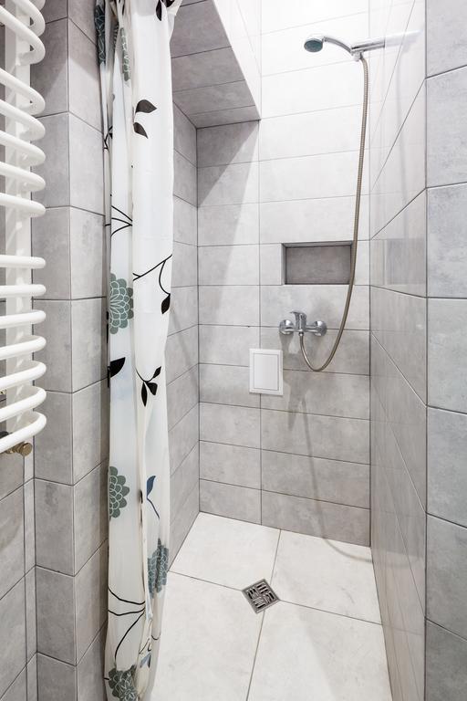 Avangard Studio Apartment リヴィウ エクステリア 写真