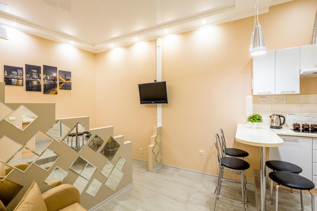 Avangard Studio Apartment リヴィウ エクステリア 写真